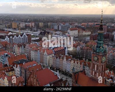 Panorama delle rove di Danzica dalla cima del campanile della Cattedrale Foto Stock