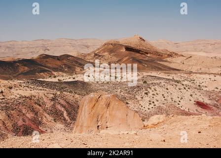 Midbar Yehuda hatichon Riserva nel deserto della giudea in Israele, paesaggio di montagna, wadi vicino al mare morto, viaggio medio-est Foto Stock