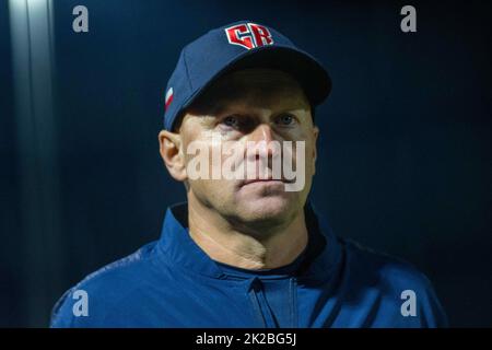 Regensburg, Baviera, Germania. 21st Set, 2022. Il manager ceco PAVEL CHADIM guarda il gioco nella qualificazione World Baseball Classic contro la Spagna nella Armin Wolf Baseball Arena di Ratisbona, Germania. (Credit Image: © Kai Dambach/ZUMA Press Wire) Foto Stock