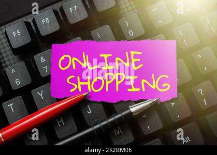 Mostra il cartello Shopping online. Parola per e-commerce che consente al consumatore di acquistare beni utilizzando Internet digitando Business Agreement Letter, scrivendo nuovo contratto vincolante Foto Stock