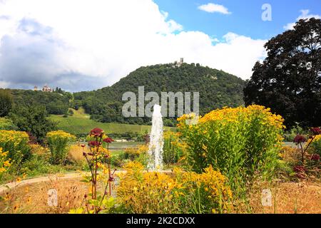 Drachenburg Castello sul Drachenfels vicino Koenigswinter Foto Stock