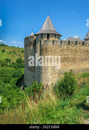 Fortezza di Khotyn nella regione di Chernivtsi dell'Ucraina Foto Stock