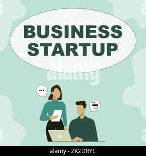 Scrittura a mano segno Business Start Up. Panoramica di affari che mette in su nuova impresa di commercio nuovi soci di impresa che ripartiscono le nuove idee per le strategie di lavoro di miglioramento di abilità. Foto Stock