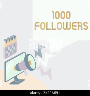 Didascalia di testo con 1000 follower. Concetto che significa numero di persone che seguono qualcuno in Instagram Monitor Drawing con Megaphone producendo illuminazione a messaggio . Foto Stock