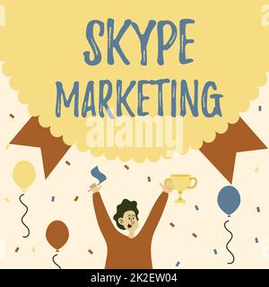 Didascalia di testo che presenta il marketing Skype. App Internet Concept specializzate nella fornitura di chat video e voce Man Holding Trophy per celebrare le performance circondate da palloni. Foto Stock