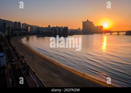 Spiaggia Gwangalli in Busan, Corea del Sud Foto Stock