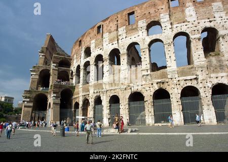 Colosseo o Kolosseum, Anfiteatro di Antikes in Rom Foto Stock