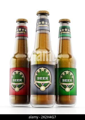 Bottiglie di birra con tre etichette diverse Foto Stock