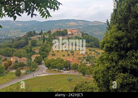 Panorama delle colline della campagna umbra Foto Stock