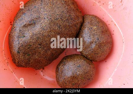 polpette crude di nuova costruzione, cibo specifico per tacchino, cig kofte Foto Stock