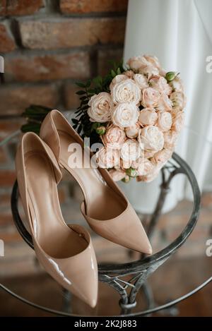 Scarpe di nozze della sposa, bella la moda Foto Stock