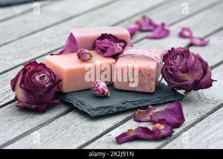 Rose di sapone Foto stock - Alamy