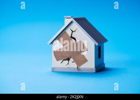 Modello Broken House Foto Stock