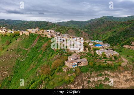 Villaggio di montagna di Dibbgalik in Dagestan Foto Stock