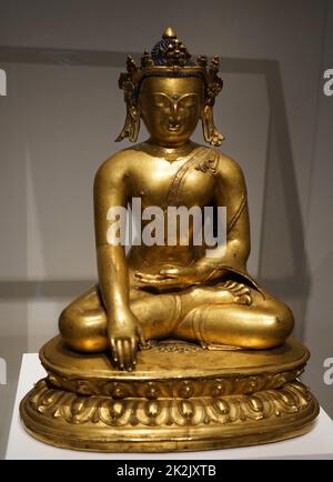 Statua del Buddha Shakyamuni, fondatore della religione buddista. Datato al X secolo Foto Stock