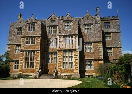 Chastleton House, Giacobino country house e giardini, situato a Chastleton vicino a Moreton-in-Marsh, Oxfordshire, Inghilterra Foto Stock