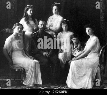 Ritratto dal Levitsky Studio, l'ultima russo della famiglia reale, Livadia, 1914. Foto Stock