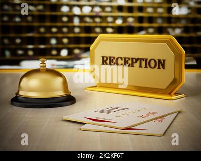 Chiave dell'hotel, campanello e cartello della reception sulla reception dell'hotel. Illustrazione 3D Foto Stock