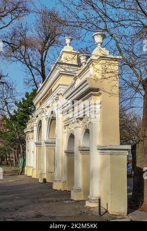 Arco di ingresso alla spiaggia di Langeron a Odessa, Ucraina Foto Stock