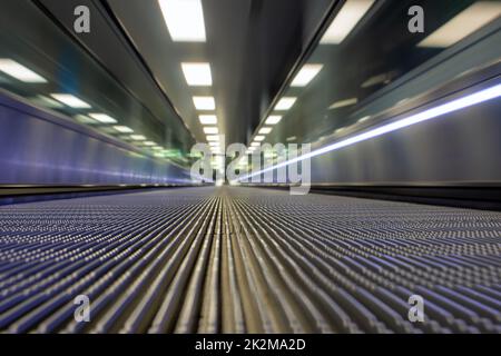 Spostamento della passerella da vicino Foto Stock