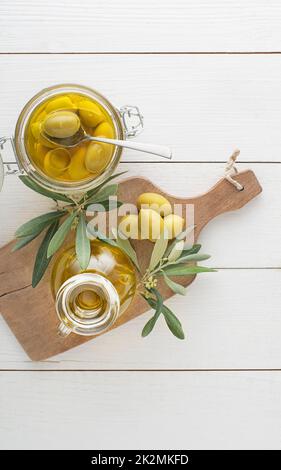 Olive da olio di oliva Foto Stock