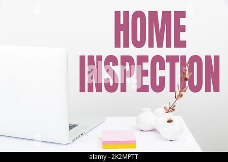 Scrittura visualizzazione testo Home Inspection. Panoramica aziendale esame delle condizioni di una casa relativa proprietà Tidy Workspace Setup, Scrittura Strumenti Strumenti di scrivania, Smart Office Foto Stock