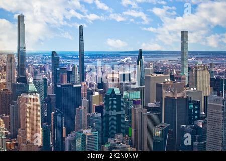 Vista colorata dello skyline della città di New York Foto Stock