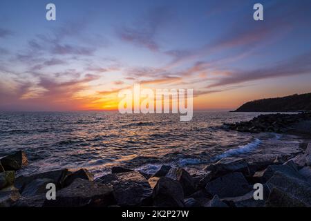 Mar Baltico con tramonto sull'isola di Hiddensee, Germania Foto Stock