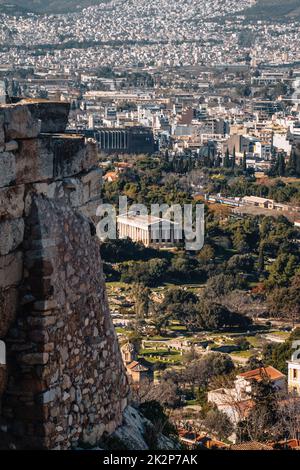 Una vista aerea verticale dello skyline di Atene, Grecia Foto Stock