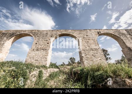 Kamares, il vecchio acquedotto di Larnaca. Cipro Foto Stock