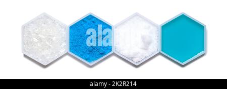 Ingrediente chimico in contenitore esagonale di forma molecolare. Tiosolfato di sodio, solfato di rame (II), idrossido di sodio, pellet e Shampoo liquido. Foto Stock