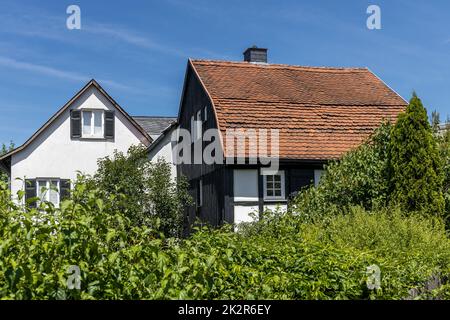 Vecchie case a graticcio nel quartiere storico Weidenhausen di Marburg, Assia, Germania Foto Stock