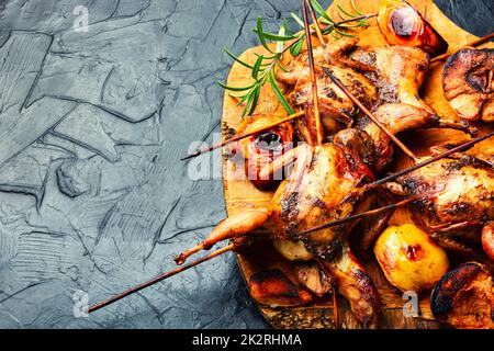 grigliato con quaglia di frutta Foto Stock