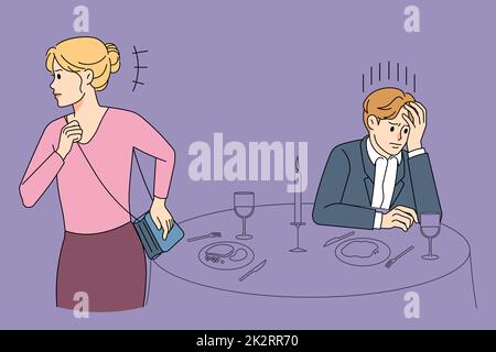 Donna arrabbiata lasciare l'amante nel ristorante Foto Stock