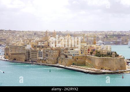 Città fortificata di Senglea vista dai Giardini superiori di Barrakka, tre città, Malta Foto Stock