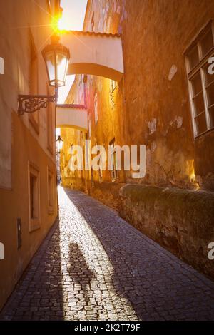 Praga vecchia strada della città Foto Stock
