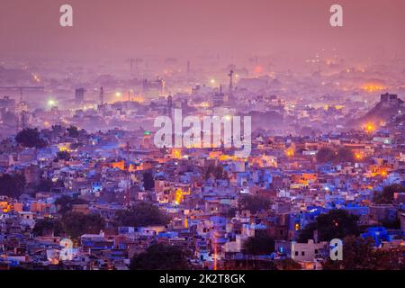 Vista aerea di Jodhpur nel crepuscolo Foto Stock