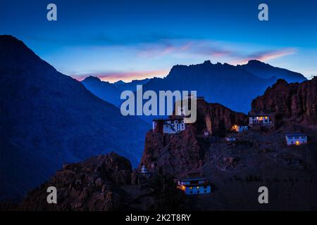 Dhankar gompa nel crepuscolo Foto Stock