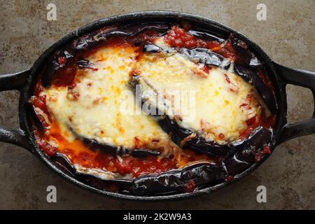 rustico italiano comfort cibo melanzane parmigiana Foto Stock