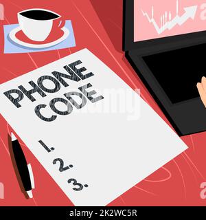 Didascalia di testo che presenta il codice promozionale. Panoramica aziendale numeri digitali che offrono un buon sconto su alcuni prodotti notebook a riposo accanto a tazza da caffè e foglio semplice che mostrano il processo di lavoro. Foto Stock