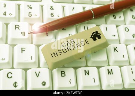 Didascalia di testo che presenta l'assicurazione auto. Business vetrina copertura degli incidenti Politica completa garanzia dei veicoli a motore Foto Stock