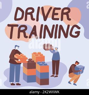 Testo che mostra la formazione per i conducenti di Inspiration. Word written on prepara un nuovo conducente a ottenere una patente di guida i colleghi visualizzati Cubo in rappresentanza del lavoro di squadra discutere progetto futuro. Foto Stock