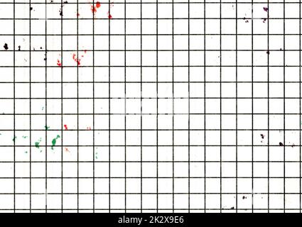 Alta risoluzione primo piano di usato, usurato linea spessa grafico a scacchi carta texture sfondo scannerizza macchie di colore dalla scrittura con marcatori tempo carta da parati vecchia scuola con spazio di copia per il testo Foto Stock