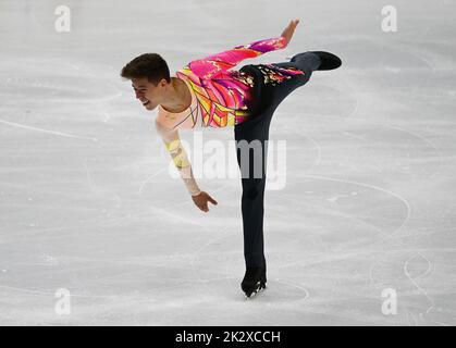 Oberstdorf, Germania. 23rd Set, 2022. Pattinaggio a figure: Serie Challenger - Nebelhorn Trophy, individuale, uomo, Danza libera. La tedesca Nikita Starostin gareggerà nello skate libero. Credit: Angelika Warmuth/dpa/Alamy Live News Foto Stock