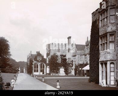 Case e giardini del Kent di Charles Essenhigh Corke. Tra cui il Castello di Hever, il Mote di Ightham, il Penshurst Place e la Knole House. Foto Stock