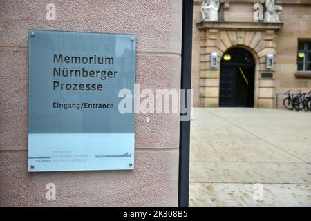 Memorium dei processi di Norimberga, i primi processi penali prima di un tribunale militare internazionale hanno avuto luogo qui nella sala del tribunale della giuria 600 Foto Stock