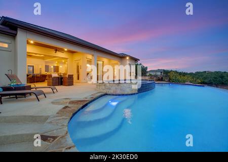 Immobiliare di lusso in arizona con una piscina sul cortile Foto Stock