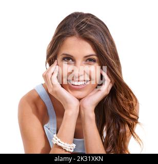 Shes giovane e fiducioso. Studio ritratto di una giovane donna attraente isolato su bianco. Foto Stock