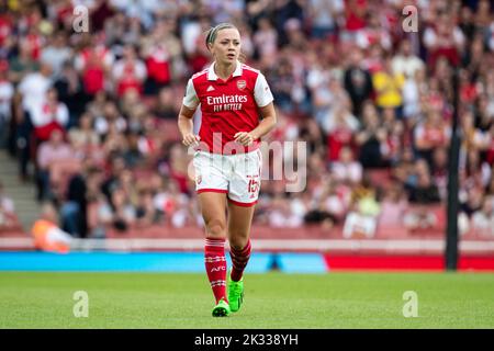 Londra, Regno Unito. 24th Set, 2022. Katie McCabe (15 Arsenal) durante la partita della Super League delle donne fa di Barclays tra l'Arsenal e il Tottenham Hotspur all'Emirates Stadium di Londra, Inghilterra. (Liam Asman/SPP) Credit: SPP Sport Press Photo. /Alamy Live News Foto Stock