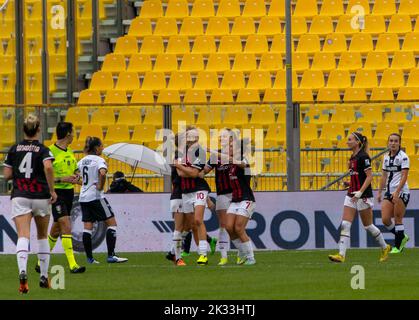 Parma, Italia. 24th Set, 2022. Milano Kamila Dubcova festeggia durante Parma Calcio vs AC Milan, calcio italiano Serie A Women match a Parma, Italy, Settembre 24 2022 Credit: Independent Photo Agency/Alamy Live News Foto Stock